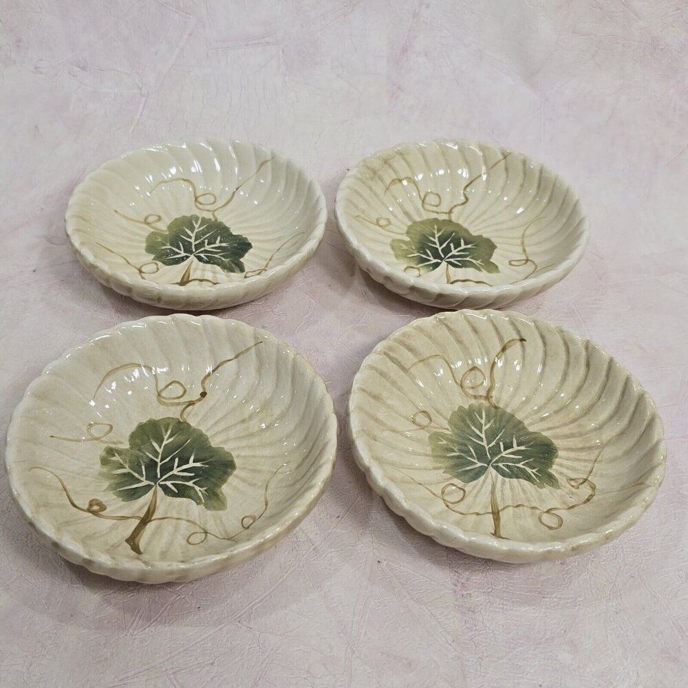 4 - Linens-N-Things‎ 4" Tabletops Unlimited Chianti Grapes Bowls